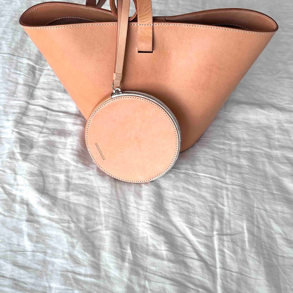 Building Block, Short Basket bag in Natural, EUC - Picture 8 of 13